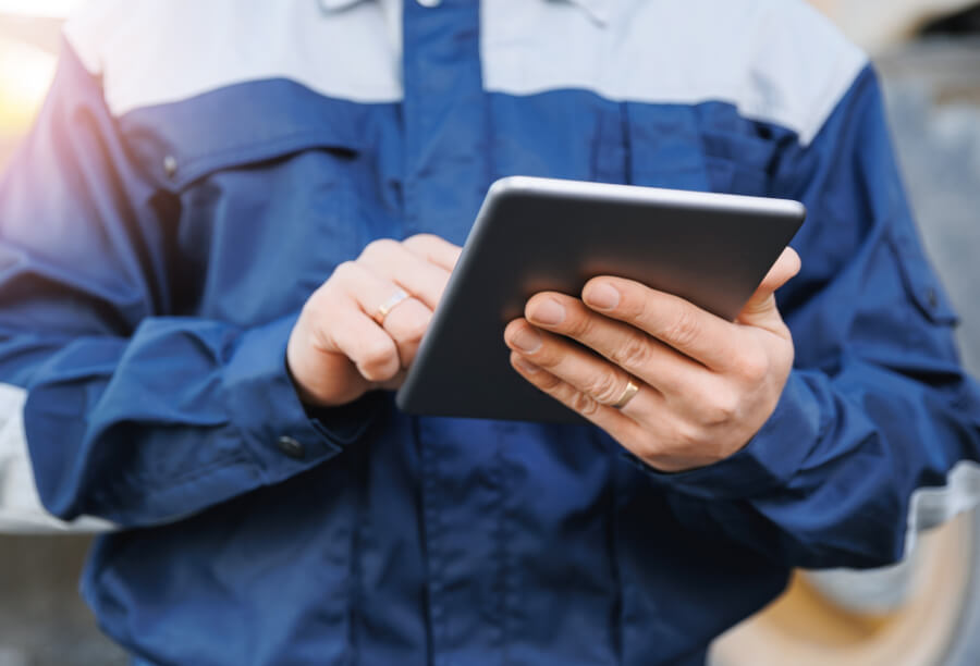 How AI and automation transform bulk goods logistics - Wie KI und Automatisierung die Schüttgut-Logistik neu definieren - Axians IAS